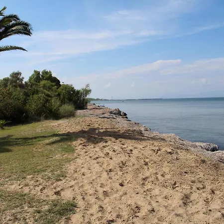 شقة Irini-studio 8 *