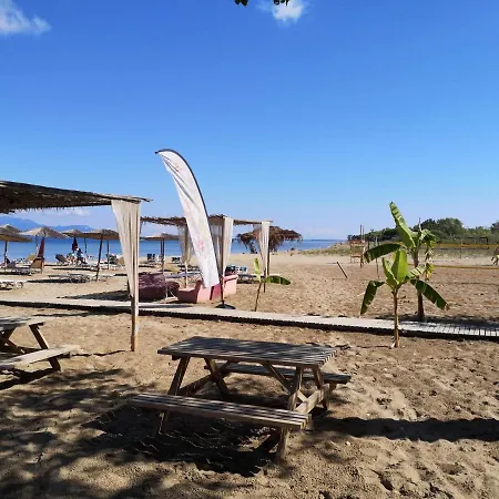 Irini-studio 8 公寓